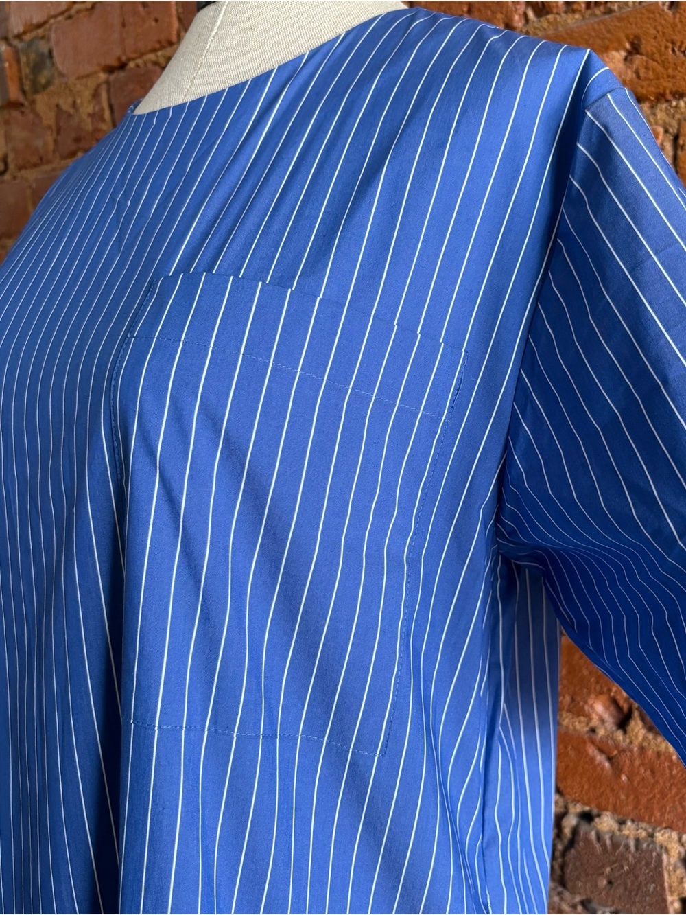 Mr. Larkin Mona dress in Admiral Blue size M, never worn, beautifully tailored - Picture 3 of 16